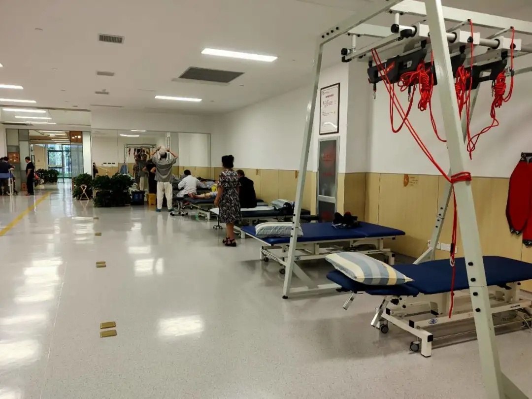 杭州康復養老之家是杭州康復醫院,杭州養老院,杭州公立康復中心,杭州醫養結合護理院信息一站式分享平臺。 杭州康復養老之家是杭州康復醫院,杭州養老院,杭州公立康復中心,杭州醫養結合護理院信息一站式分享平臺。