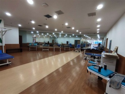 杭州康復養老之家是杭州康復醫院,杭州養老院,杭州公立康復中心,杭州醫養結合護理院信息一站式分享平臺。 城南3-2