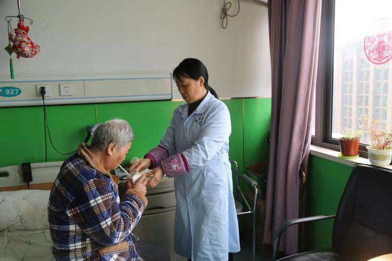 杭州康復養老之家是杭州康復醫院,杭州養老院,杭州公立康復中心,杭州醫養結合護理院信息一站式分享平臺。 慈養3