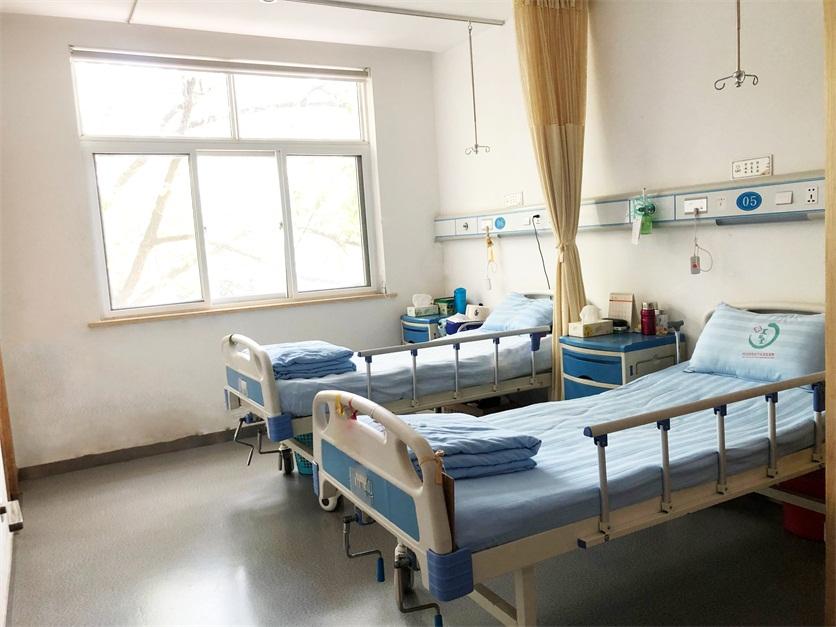 杭州康復養老之家是杭州康復醫院,杭州養老院,杭州公立康復中心,杭州醫養結合護理院信息一站式分享平臺。 天祿堂2